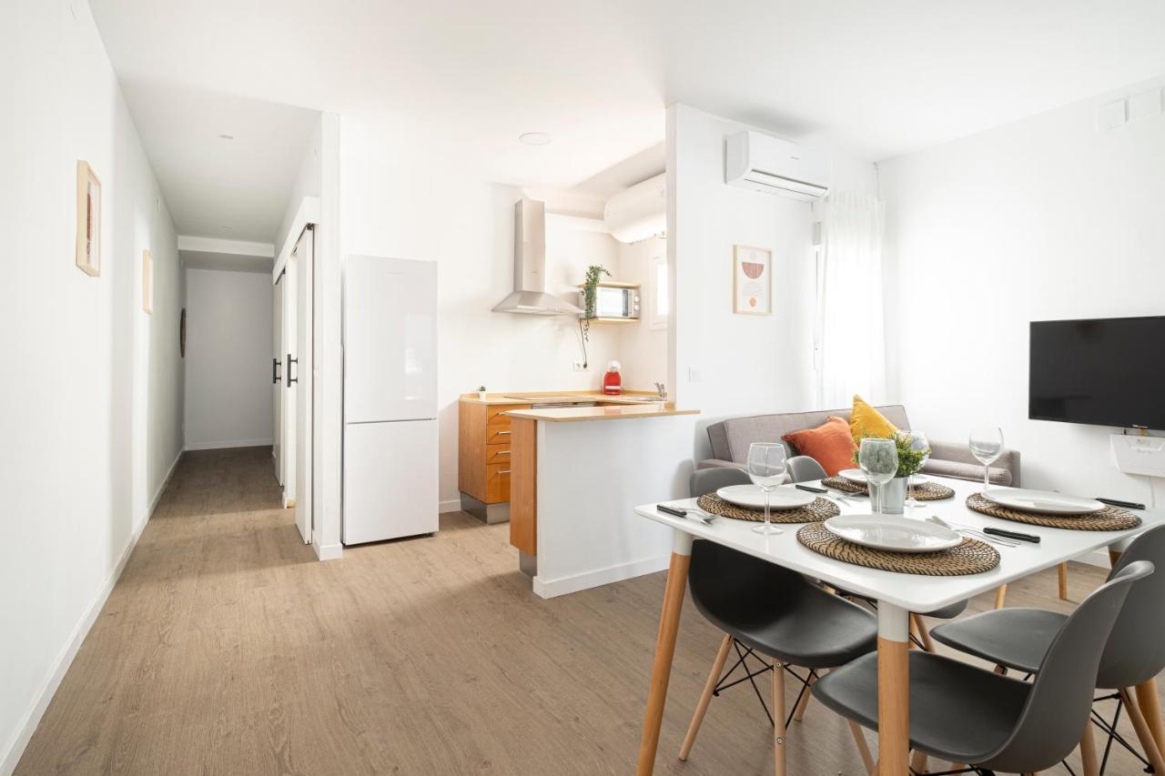 Apartment Beach Picasso Sant Adria de Besos Exterior photo